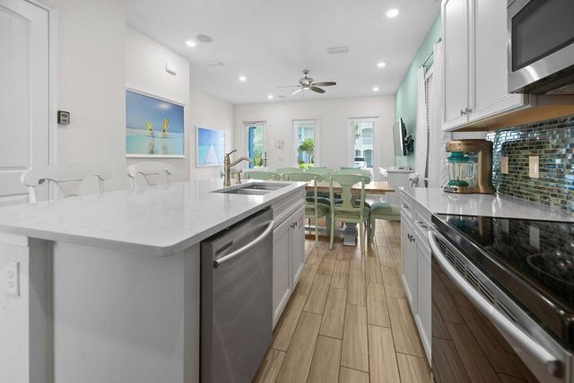 8045 LOST SHAKER LANE, Kissimmee, FL 34747
