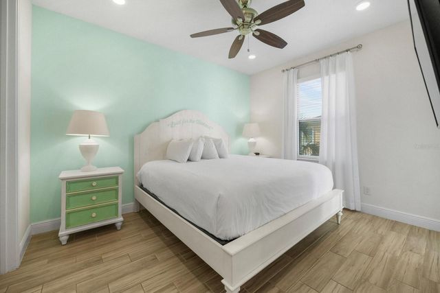 8045 LOST SHAKER LANE, Kissimmee, FL 34747