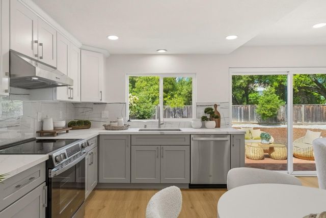 3338 Woodside Lane, San Jose, CA 95121