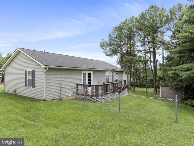 6 BLAKE, Martinsburg, WV 25404