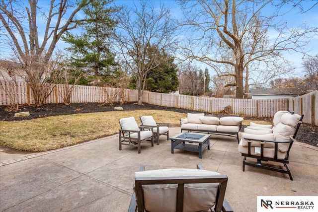 2009 S 88th Street, Omaha, NE 68124