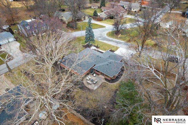 2009 S 88th Street, Omaha, NE 68124