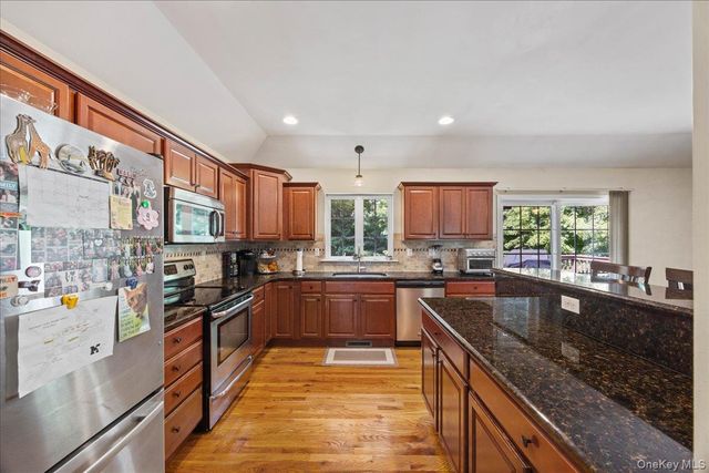 83 Whitford Road, Westtown, NY 10998
