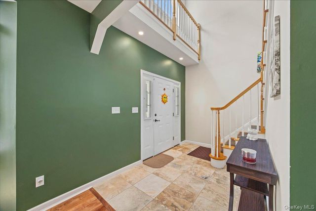 83 Whitford Road, Westtown, NY 10998