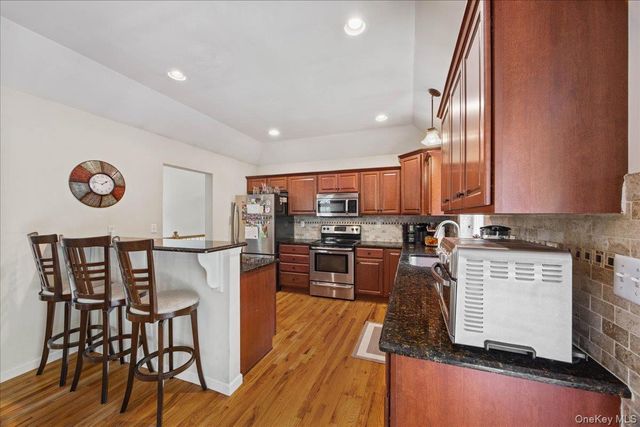 83 Whitford Road, Westtown, NY 10998