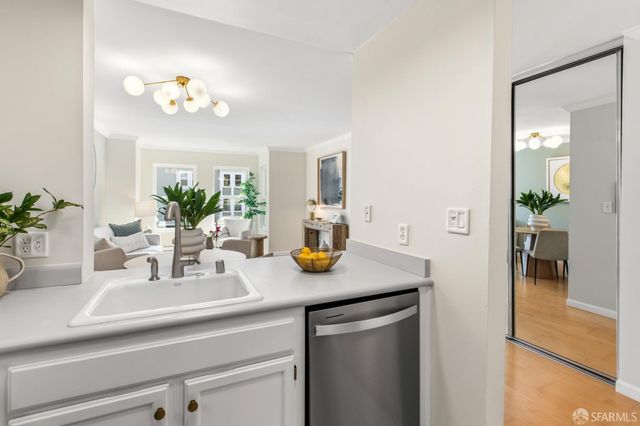 2225 23rd Street 315, San Francisco, CA 94107