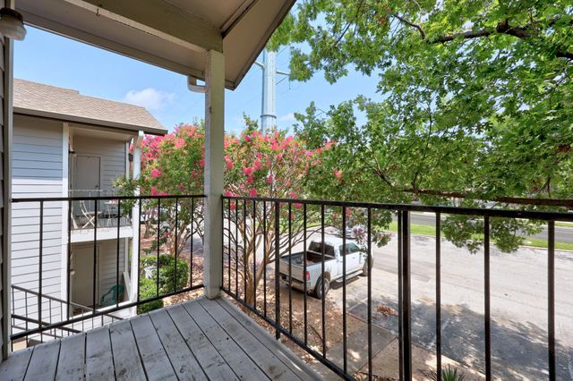 12166 Metric BLVD 233, Austin, TX 78758