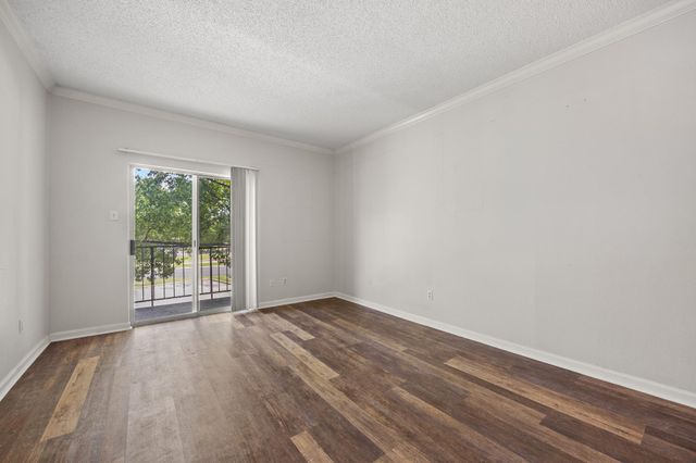 12166 Metric BLVD 233, Austin, TX 78758