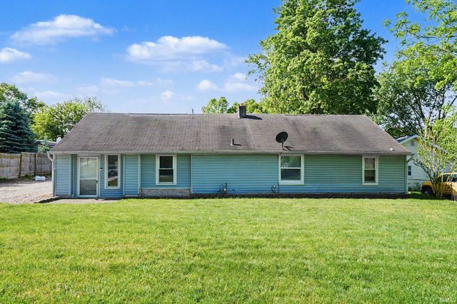 19948 Elizabeth Street, South Bend, IN 46637