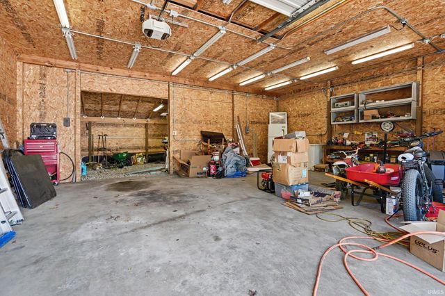 19948 Elizabeth Street, South Bend, IN 46637