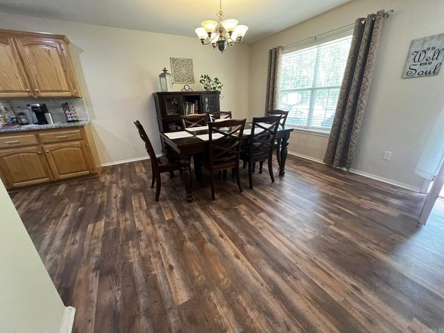 301 Pin Oak, Mena, AR 71953