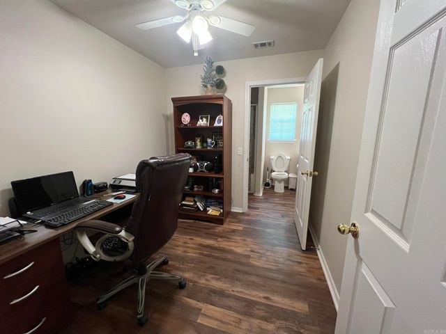 301 Pin Oak, Mena, AR 71953