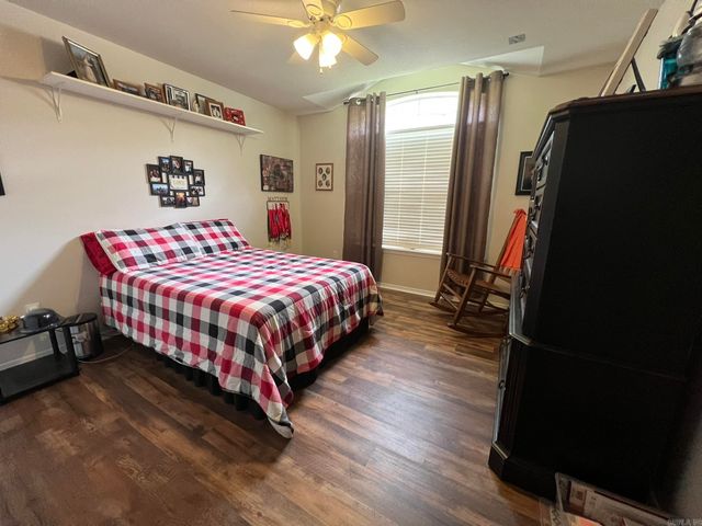 301 Pin Oak, Mena, AR 71953