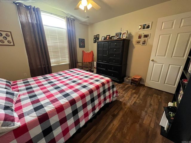 301 Pin Oak, Mena, AR 71953