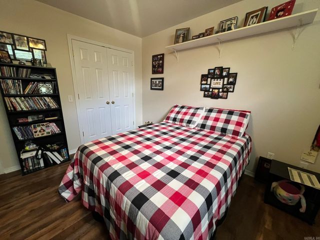 301 Pin Oak, Mena, AR 71953