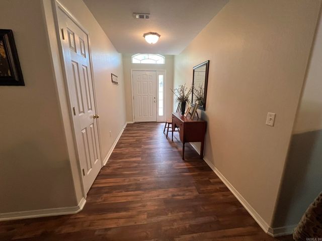 301 Pin Oak, Mena, AR 71953