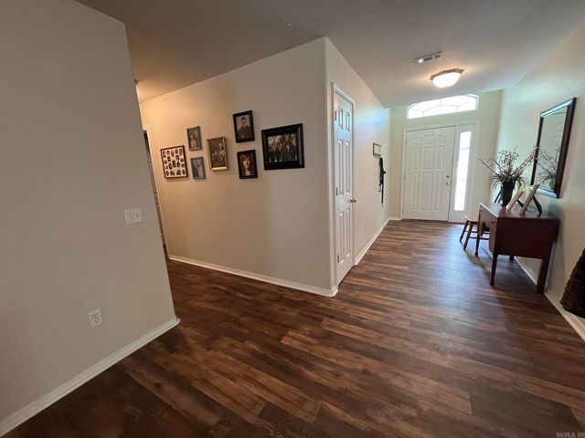 301 Pin Oak, Mena, AR 71953