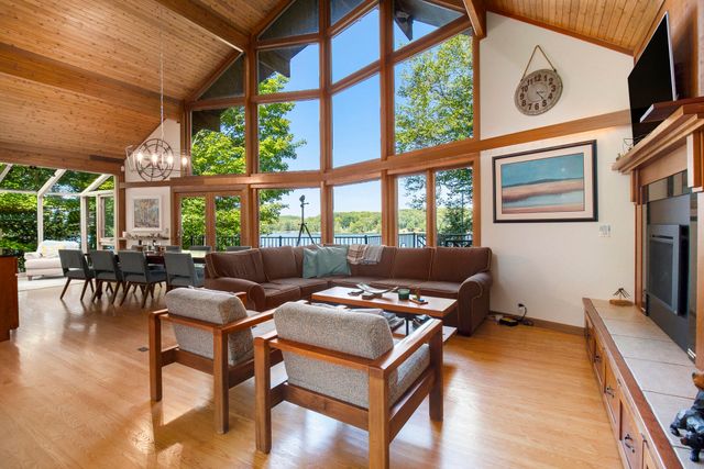 6218 N Loggers Lane, Ludington, MI 49431