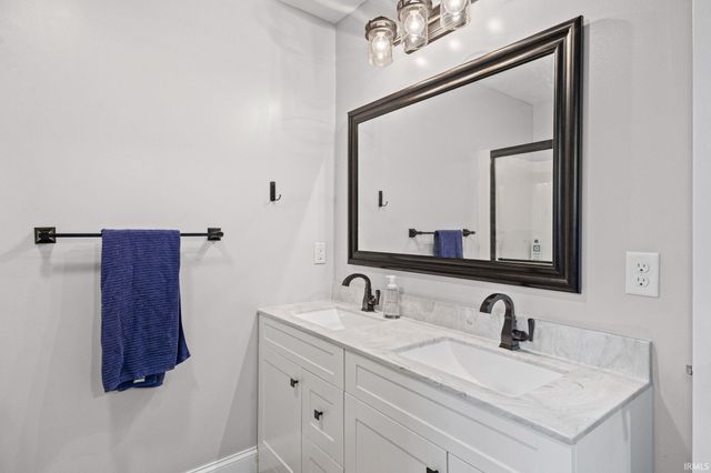 107 E 3rd Street, Otterbein, IN 47970