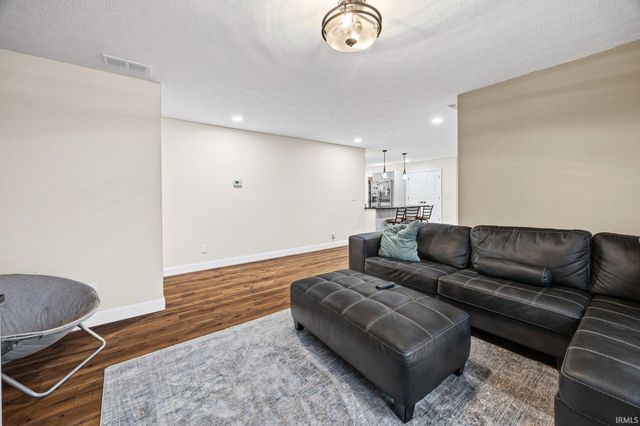 107 E 3rd Street, Otterbein, IN 47970