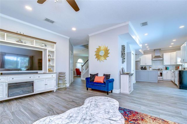 19312 SEA MIST LANE, Lutz, FL 33558