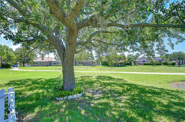 19312 SEA MIST LANE, Lutz, FL 33558