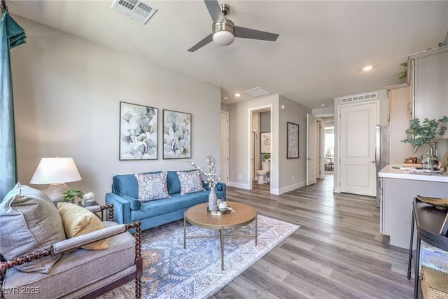 1509 Kaylis Cove Place 13, North Las Vegas, NV 89084