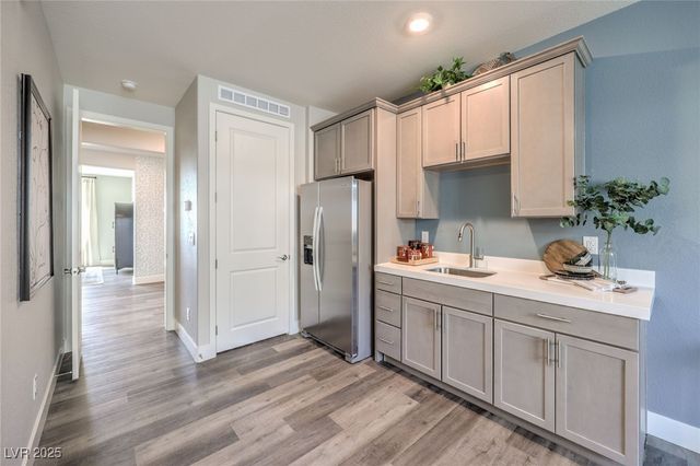 1509 Kaylis Cove Place 13, North Las Vegas, NV 89084