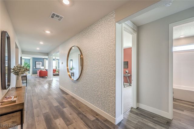 1509 Kaylis Cove Place 13, North Las Vegas, NV 89084