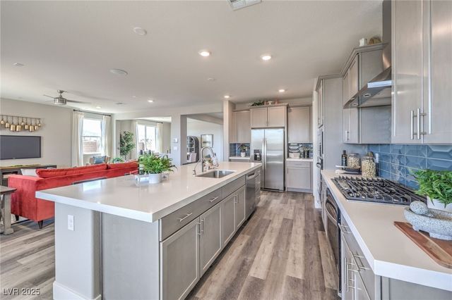 1509 Kaylis Cove Place 13, North Las Vegas, NV 89084