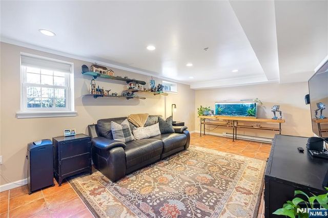 387 Passaic Avenue, Nutley, NJ 07110