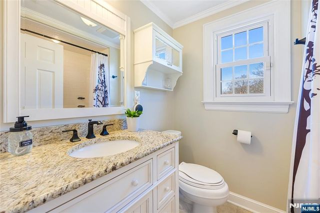 387 Passaic Avenue, Nutley, NJ 07110