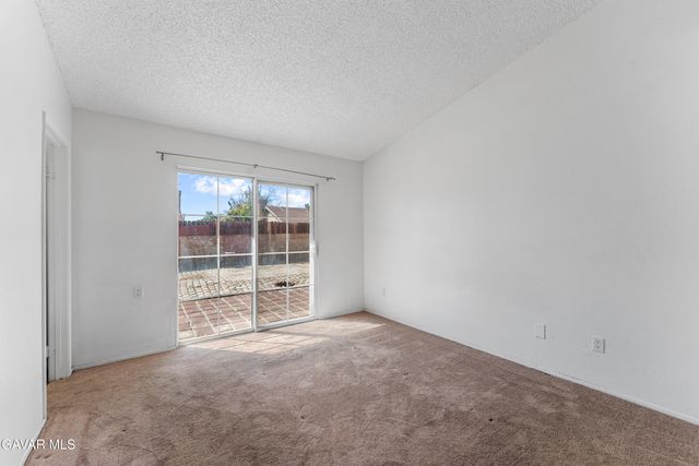 45311 Century Circle, Lancaster, CA 93535