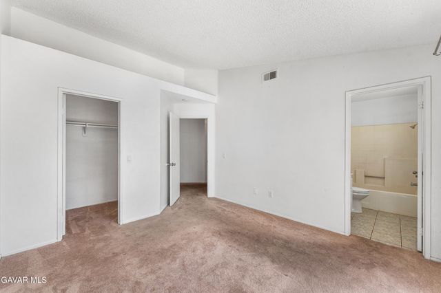 45311 Century Circle, Lancaster, CA 93535