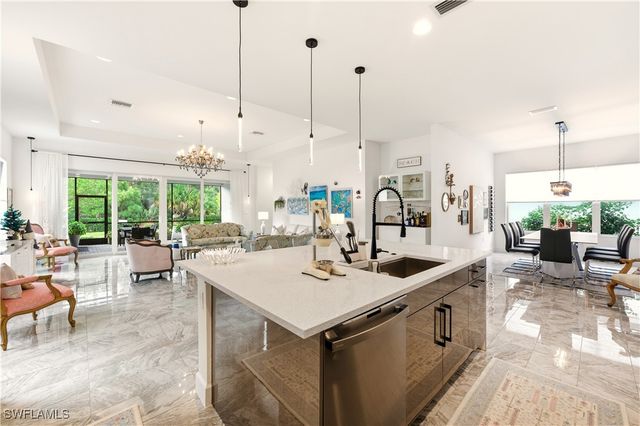 11899 Gardenia AVE, Naples, FL 34120