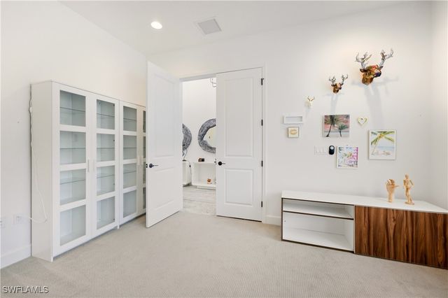 11899 Gardenia AVE, Naples, FL 34120