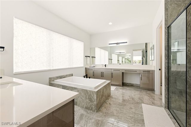 11899 Gardenia AVE, Naples, FL 34120