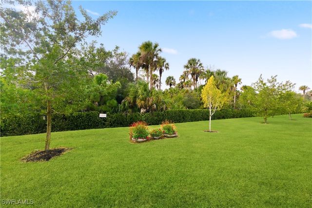 11899 Gardenia AVE, Naples, FL 34120