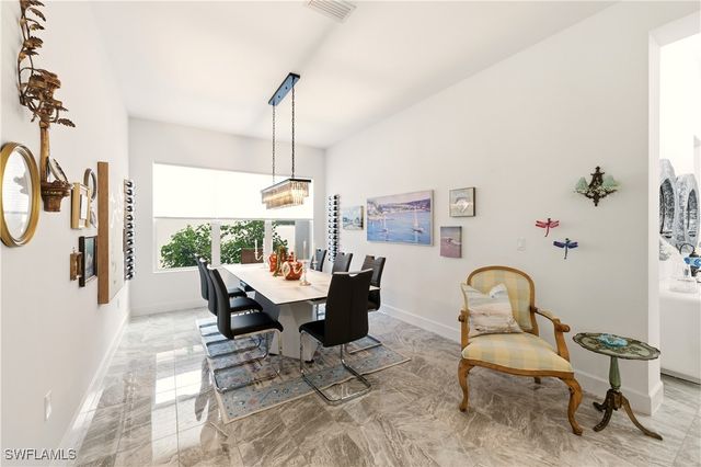 11899 Gardenia AVE, Naples, FL 34120