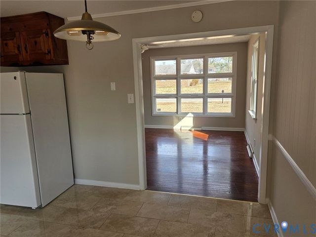 7979 Kenmore Dr, Mechanicsville, VA 23111