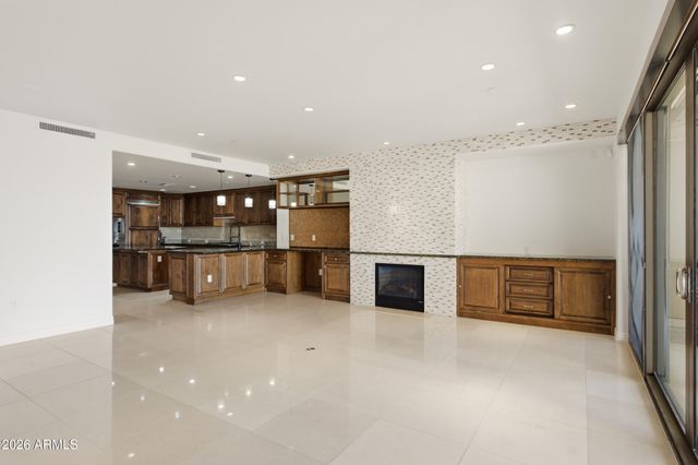7175 E Camelback Road 707, Scottsdale, AZ 85251