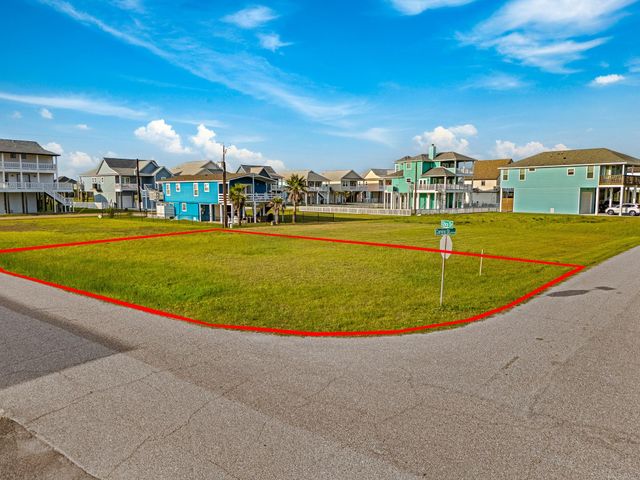 22910 Camino Street, Galveston, TX 77554