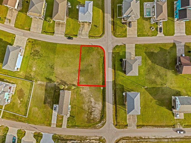 22910 Camino Street, Galveston, TX 77554