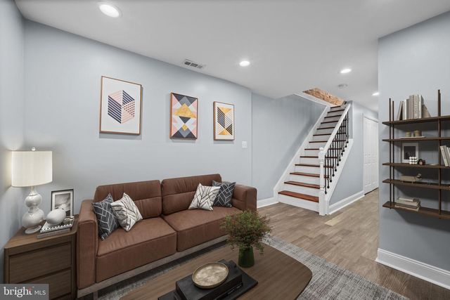 2103 E CHASE ST, Baltimore, MD 21213