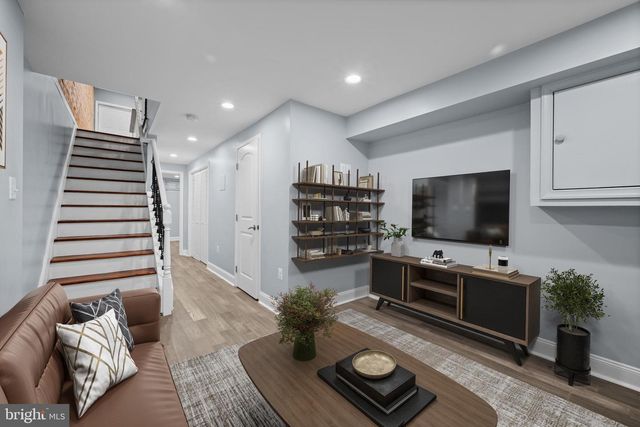 2103 E CHASE ST, Baltimore, MD 21213