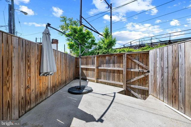 2103 E CHASE ST, Baltimore, MD 21213