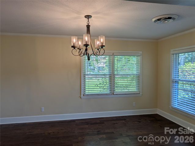 220 Augusta Drive, Statesville, NC 28625