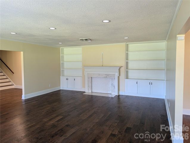 220 Augusta Drive, Statesville, NC 28625