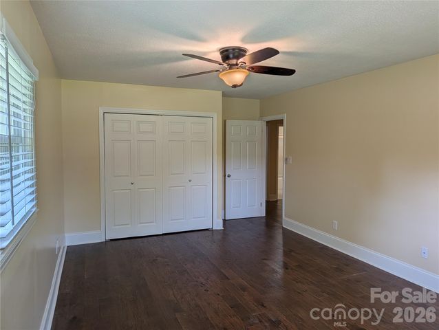 220 Augusta Drive, Statesville, NC 28625