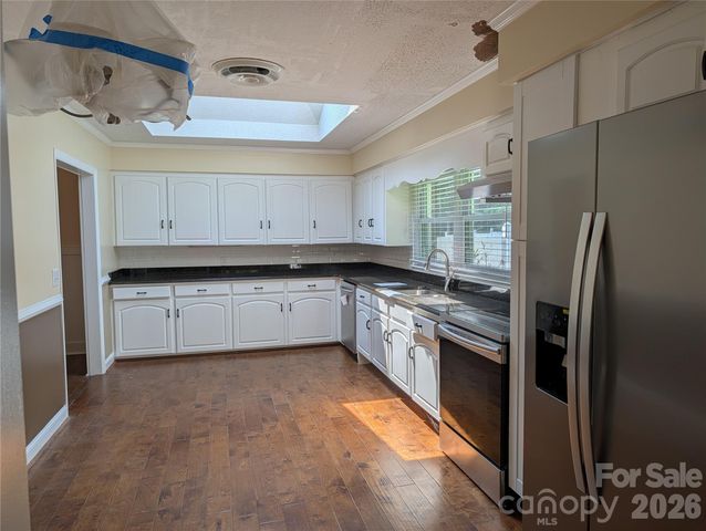 220 Augusta Drive, Statesville, NC 28625